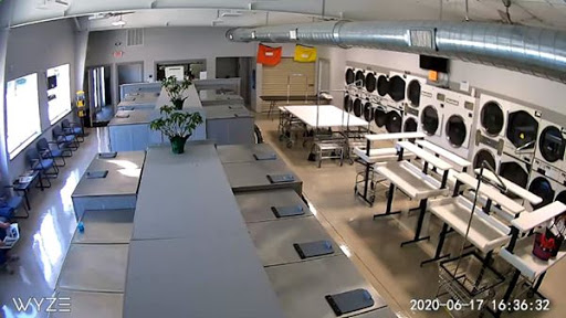 Laundromat «Dartmouth Laundromat & Dry Cleaning», reviews and photos, 710 State Rd, Dartmouth, MA 02747, USA