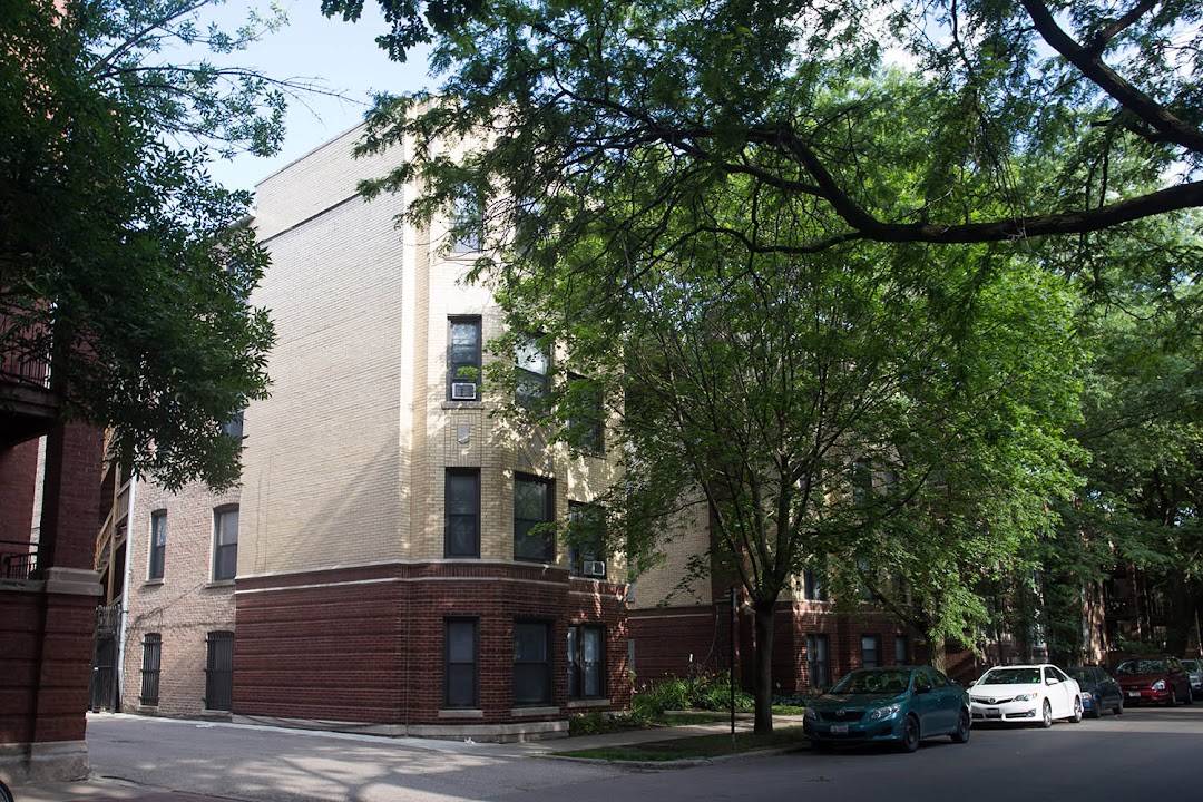 5415 S. Woodlawn Avenue Apartments