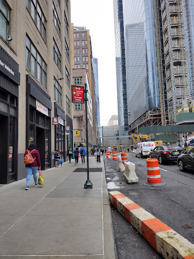 Oficina del Midtown Manhattan del Departamento de Vehículos Motorizados del Estado de Nueva York