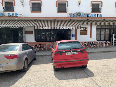 Restaurante Casa Vicenta Pensión C. Real, 33, 06240 Fuente de Cantos, Badajoz, España