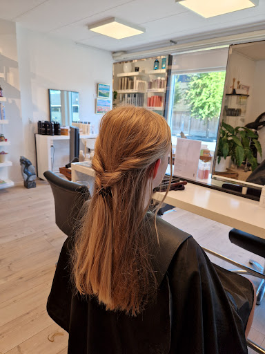 Frisørgalleriet v/ Vibeke Kirkegaard in Egå, Aarhus