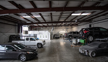 Cruz Collision Center