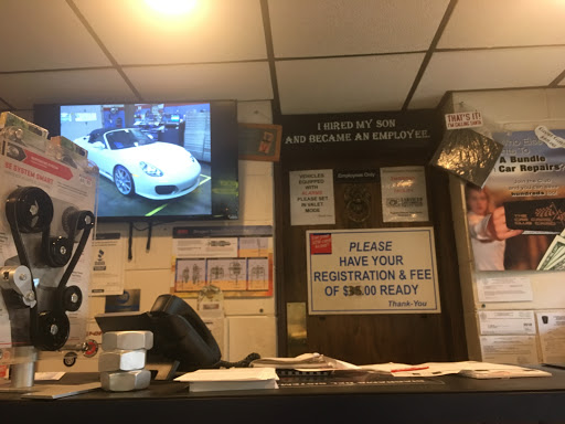 Auto Repair Shop «Leo & Sons Auto Repair», reviews and photos, 157 S Broadway, Lawrence, MA 01843, USA