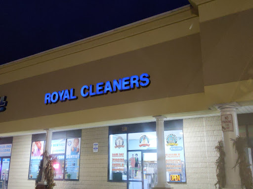 Dry Cleaner «Royal Cleaners», reviews and photos, 166 Haverhill St, Methuen, MA 01844, USA