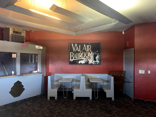 Concert Hall «Val Air Ballroom», reviews and photos, 301 SouthaEast Ashworth Rd, West Des Moines, IA 50265, USA