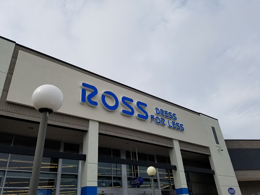 Clothing Store «Ross Dress for Less», reviews and photos, 19 Colma Blvd, Colma, CA 94014, USA
