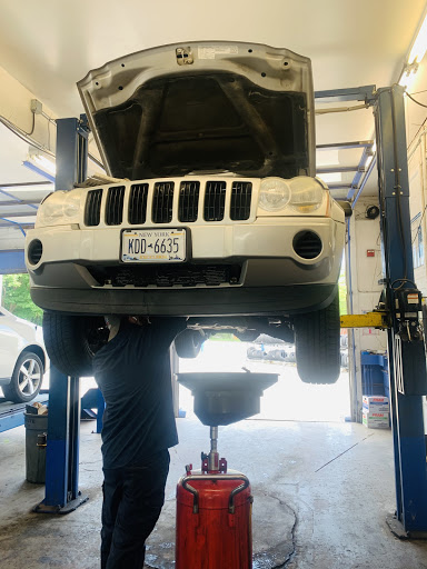 Auto Repair Shop «BEST PRICE AUTO», reviews and photos, 777 Montauk Hwy, Center Moriches, NY 11934, USA