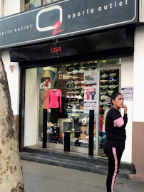 O2 Sports Outlet - Tienda de ropa