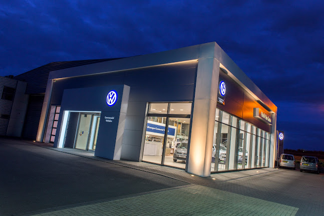Reviews of Vindis Van Centre Northampton in Northampton - Car dealer