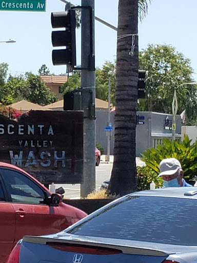 Car Wash «Crescenta Valley Car Wash», reviews and photos, 2800 Foothill Blvd, La Crescenta, CA 91214, USA