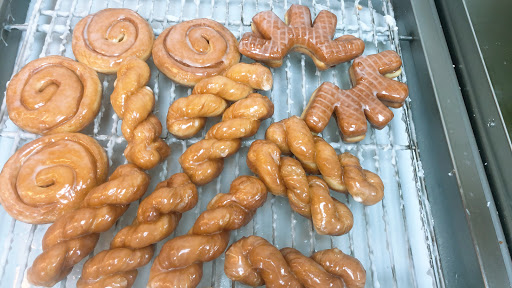 Donut Shop «Kolache Donut Express», reviews and photos, 10110 Woodlands Pkwy #300, Spring, TX 77382, USA