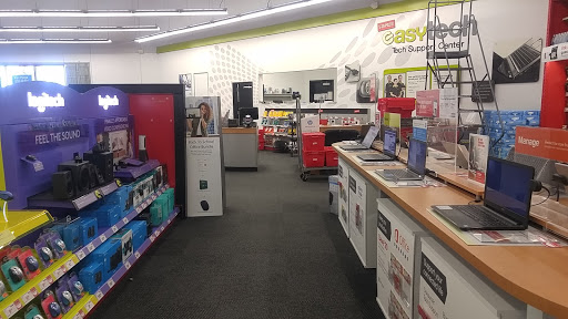 Office Supply Store «Staples», reviews and photos, 105 Mall Way, Marysville, WA 98270, USA