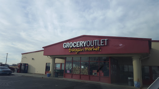 Grocery Store «Grocery Outlet Bargain Market», reviews and photos, 2670 SW 4th Ave, Ontario, OR 97914, USA