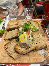 Plats et boissons du Restaurant de spécialités du sud-ouest de la France Chez Papa à Paris - n°17