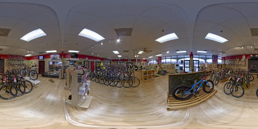 Bicycle Store «M & M Cyclery», reviews and photos, 734 Butterfield Rd, Mundelein, IL 60060, USA