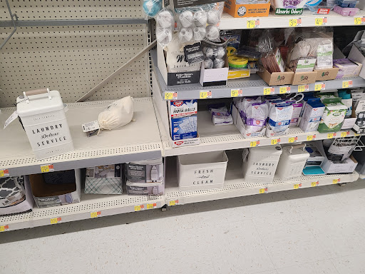 Department Store «Walmart Supercenter», reviews and photos, 3002 Stacy Allison Way, Woodburn, OR 97071, USA