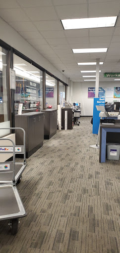 Print Shop «FedEx Office Print & Ship Center», reviews and photos, 3701 S Bristol St, Santa Ana, CA 92704, USA