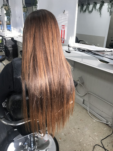 Beauty Salon «DELUXE BEAUTY SALON», reviews and photos, 1740 E 14th St, San Leandro, CA 94577, USA