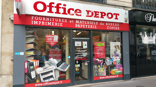 Magasin de fournitures de bureau Office DEPOT Paris