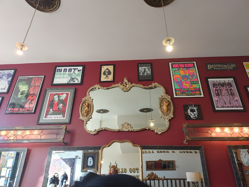 Hair Salon «Bang Bang Hair Salon on Short Vine», reviews and photos, 2609 Vine St, Cincinnati, OH 45219, USA