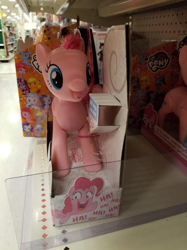 Department Store «Target», reviews and photos, 91 Taunton St, Plainville, MA 02762, USA