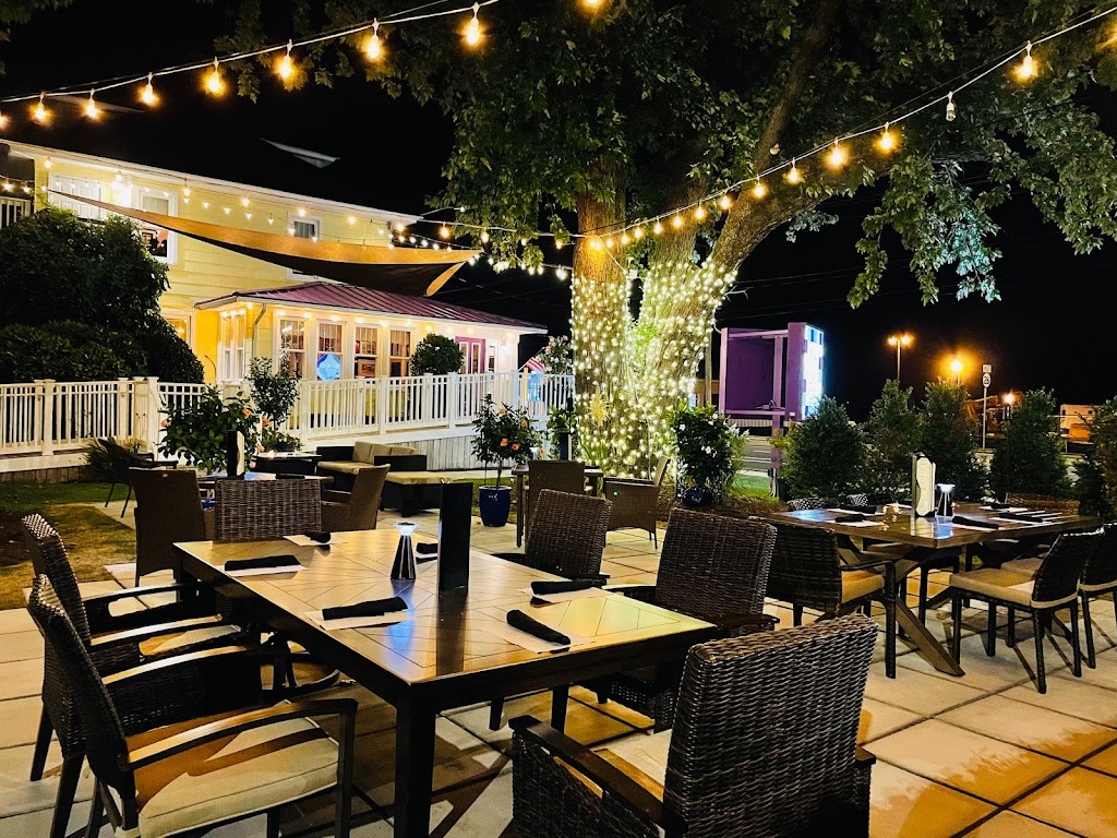 The Cafe on 26 19970