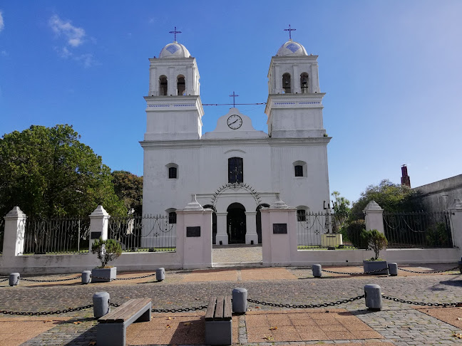 Opiniones de Antiguo Cementerio De San Carlos en Maldonado - Iglesia