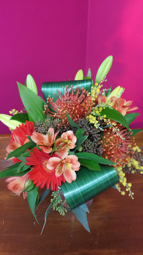 Florist «Shakopee Florist», reviews and photos, 409 1st Ave E, Shakopee, MN 55379, USA