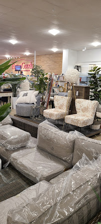 HomeGoods - Photo 6 - Car repair in Burbank, CA, Burbank