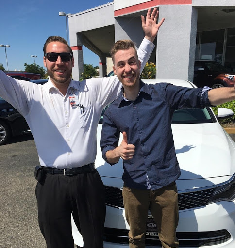 Roseville Kia image