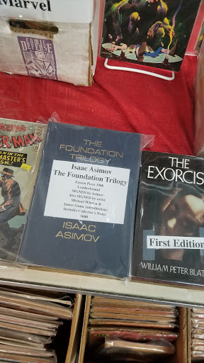 Book Store «DreamHaven Books & Comics», reviews and photos, 2301 E 38th St, Minneapolis, MN 55406, USA