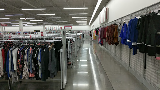 Clothing Store «Burlington Coat Factory», reviews and photos, 1965 N Pebble Creek Pkwy, Goodyear, AZ 85395, USA