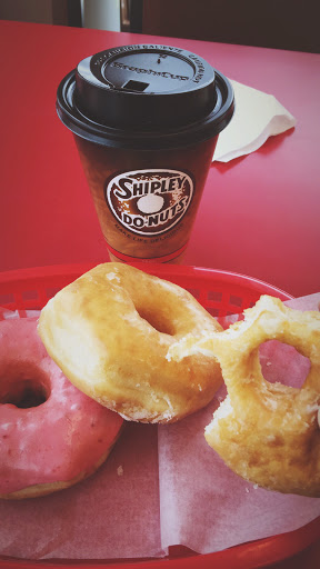 Donut Shop «Shipley Do-Nuts», reviews and photos, 6417 Precinct Line Rd, North Richland Hills, TX 76182, USA