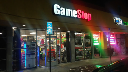 GameStop, 9700 Woodman Ave #20A, Arleta, CA 91331, USA, 