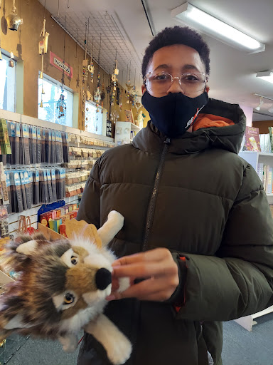 Book Store «Phoenix & Dragon Bookstore», reviews and photos, 5531 Roswell Rd NE, Sandy Springs, GA 30342, USA