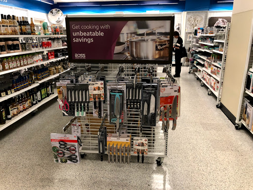 Clothing Store «Ross Dress for Less», reviews and photos, 19 Colma Blvd, Colma, CA 94014, USA