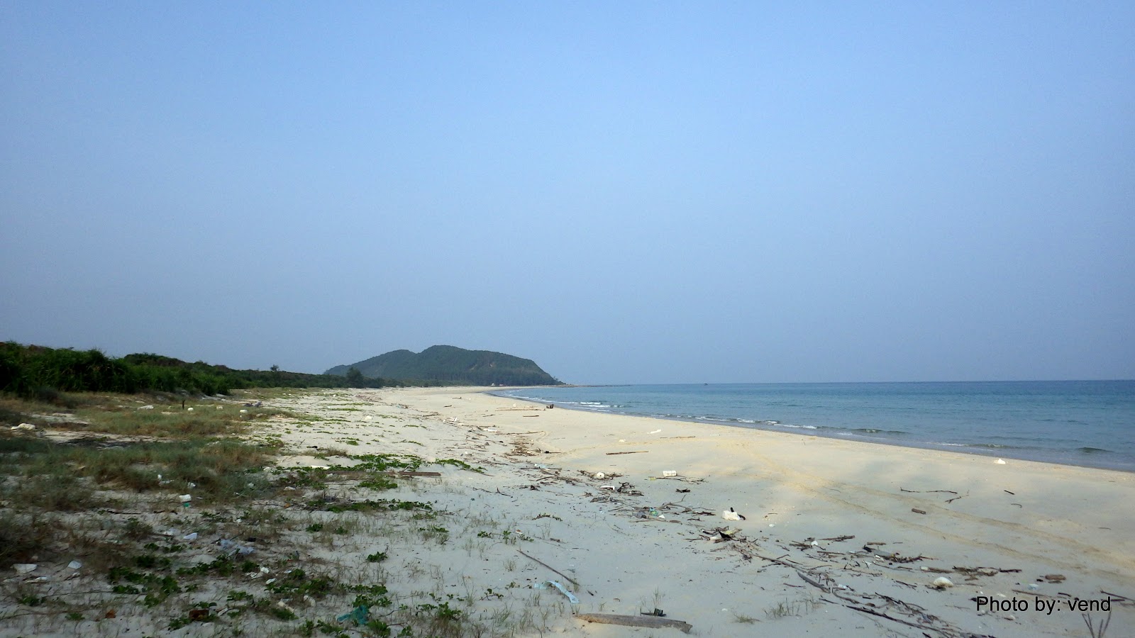 Fotografija Son Hao Beach nahaja se v naravnem okolju