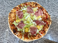 Plats et boissons du Pizzas à emporter Tasty Pizz' à Sarras - n°18