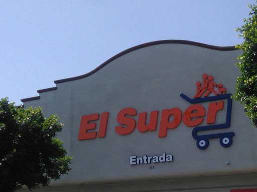 Grocery Store «El Super», reviews and photos, 315 San Fernando Mission Blvd, San Fernando, CA 91340, USA