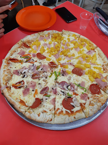 Michelino's Pizzería