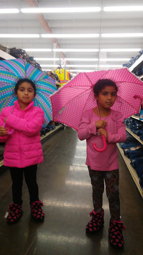 Department Store «Bi-Mart», reviews and photos, 514 W Main St, Molalla, OR 97038, USA