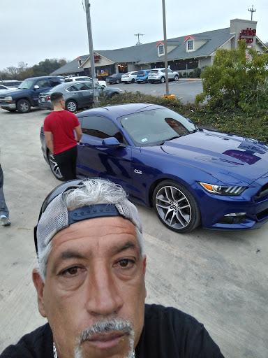 Auto Body Shop «Service King Collision Repair of Universal City», reviews and photos, 2317 Pat Booker Rd, Universal City, TX 78148, USA