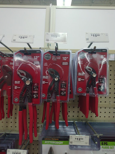 Hardware Store «Harbor Freight Tools», reviews and photos, 17490 US-290, Jersey Village, TX 77040, USA