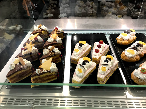 Calé - Confeitaria Com Tradição no Caldas da Rainha, Leiria