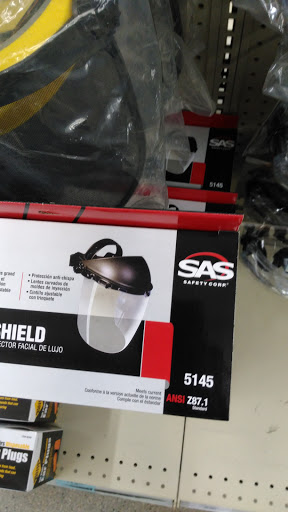 Hardware Store «Harbor Freight Tools», reviews and photos, 1019 N State College Blvd, Anaheim, CA 92806, USA