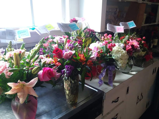 Florist «Encore Florals & Gifts», reviews and photos, 225 Kingston St, Conway, SC 29526, USA