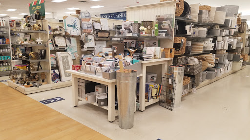 Department Store «Marshalls», reviews and photos, 1514 Governors Square Blvd #100, Tallahassee, FL 32301, USA