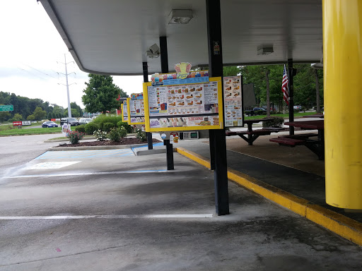 Fast Food Restaurant «Sonic Drive-In», reviews and photos, 200 Floyd Thompson Dr, Hampton, VA 23666, USA