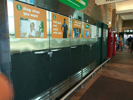 Grocery Store «Harris Teeter», reviews and photos, 3501 Oleander Dr, Wilmington, NC 28403, USA