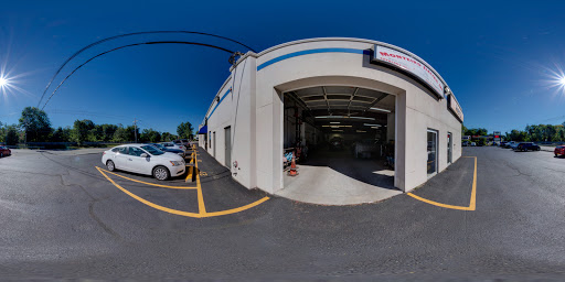 Auto Body Shop «Body & Paint Center Of Hudson», reviews and photos, 420 Main St, Hudson, MA 01749, USA